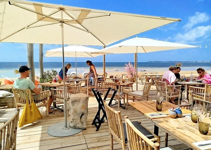 Family House 190 M2 - 3 Bedrooms, 2 Bathrooms