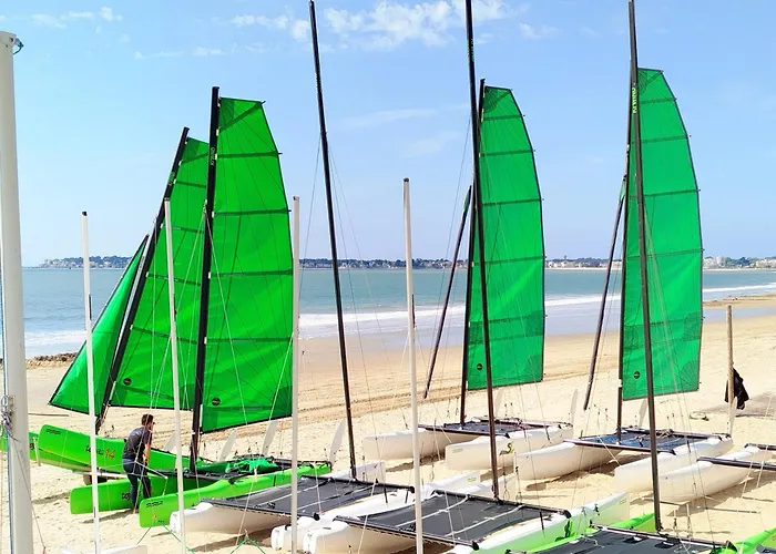 Villa Family House 190 M2 - 3 Bedrooms, 2 Bathrooms *