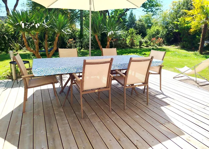 Family House 190 M2 - 3 Bedrooms, 2 Bathrooms *